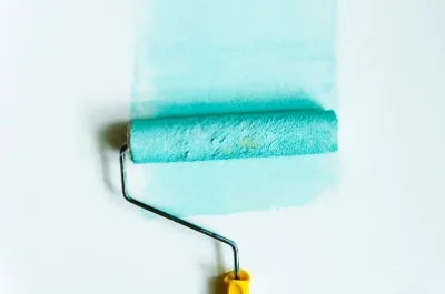 Peinture intérieure à Gizay — murs, plafonds et boiseries